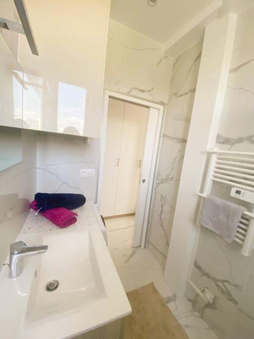 Appartement 2P Idealement Place Juan Les Pins Екстер'єр фото